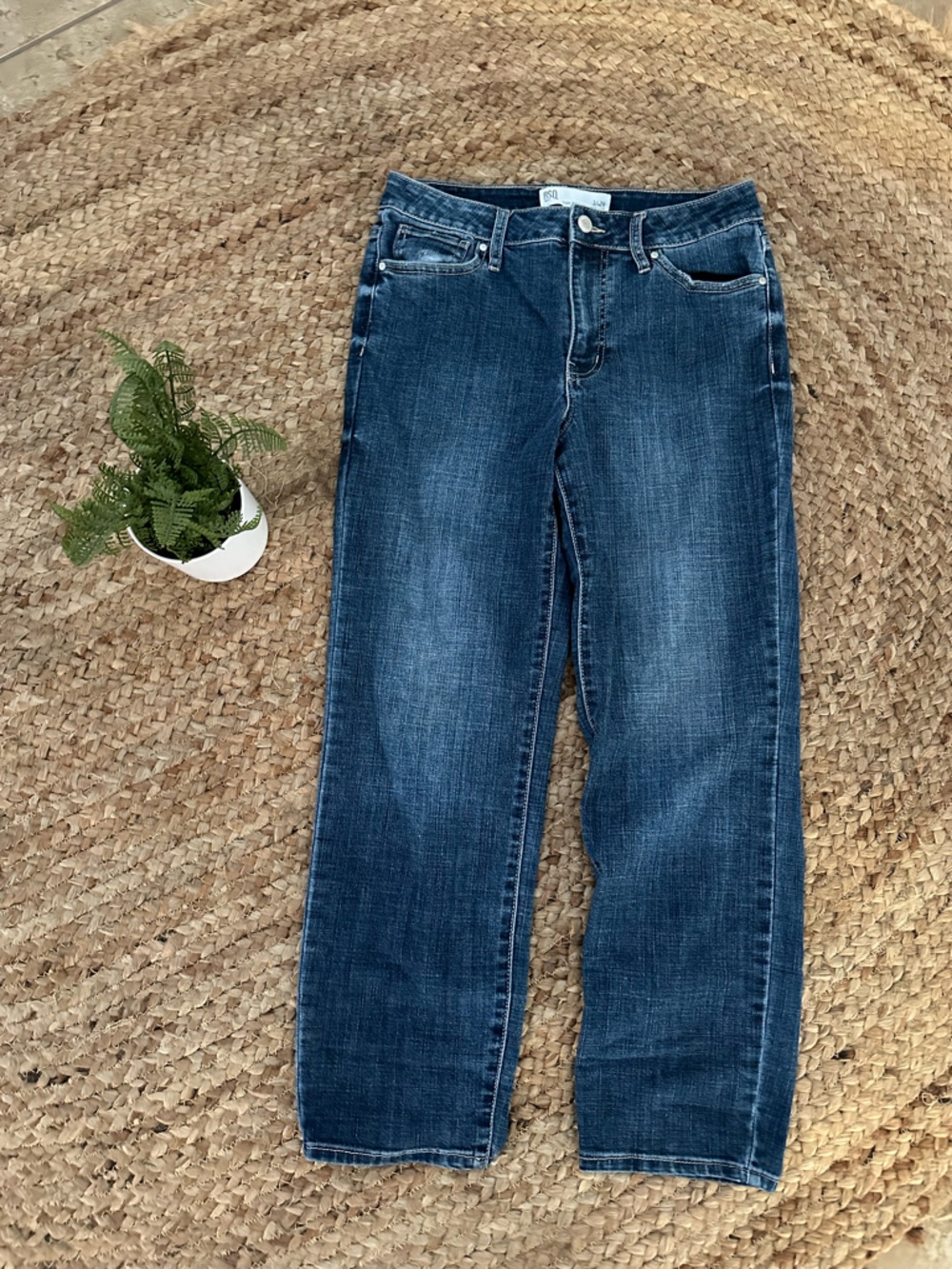 RSQ HIGH RISE STRAIGHT JEANS
